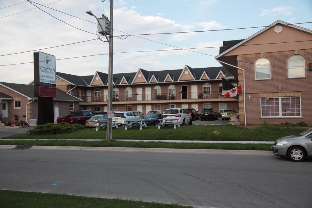 Grewals Inn&Suites Niagara-Fälle Exterior foto